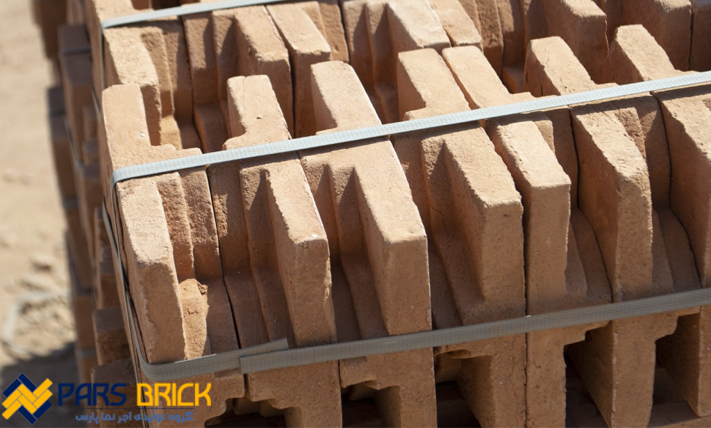 Packing bricks for villa construction