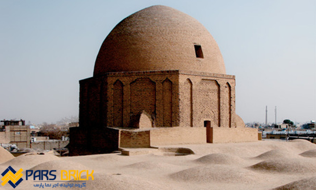 قبه تاج الملک لمسجد جامع اصفهان